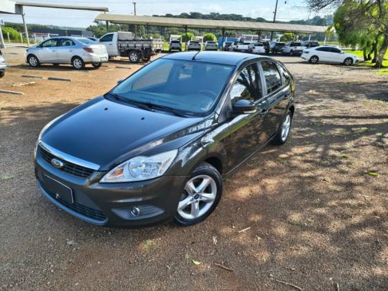 FORD FOCUS 1.6 GL 16V FLEX 4P MANUAL